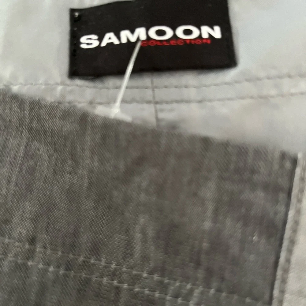 SAMOON collection high end beautiful knee length skirt - Picture 5 of 8